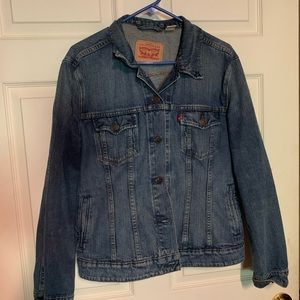 Levi’s Jean jacket EUC XL truckers jacket
